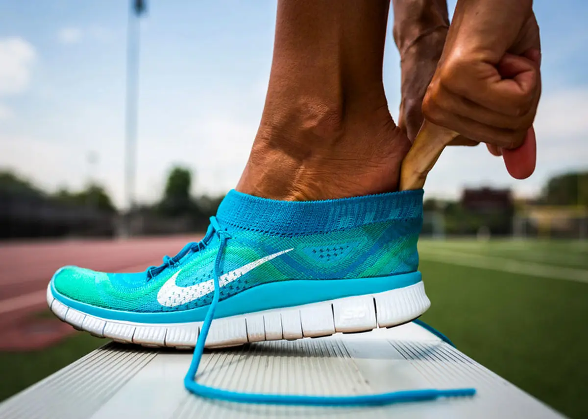 جوراب نپوشیدن در فصل گرما، چه بلایی سرمان می آورد؟