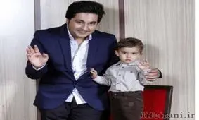 «سام» پسر زنده یاد بهنام صفوی امروز در مراسم تشییع پدر جوانش+عکس