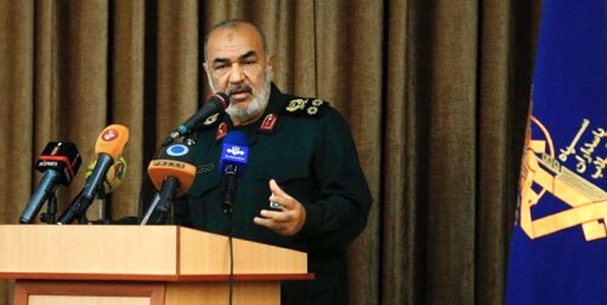 سرلشکر سلامی: در فراز تقابل تمام عیار با دشمن قرار داریم
