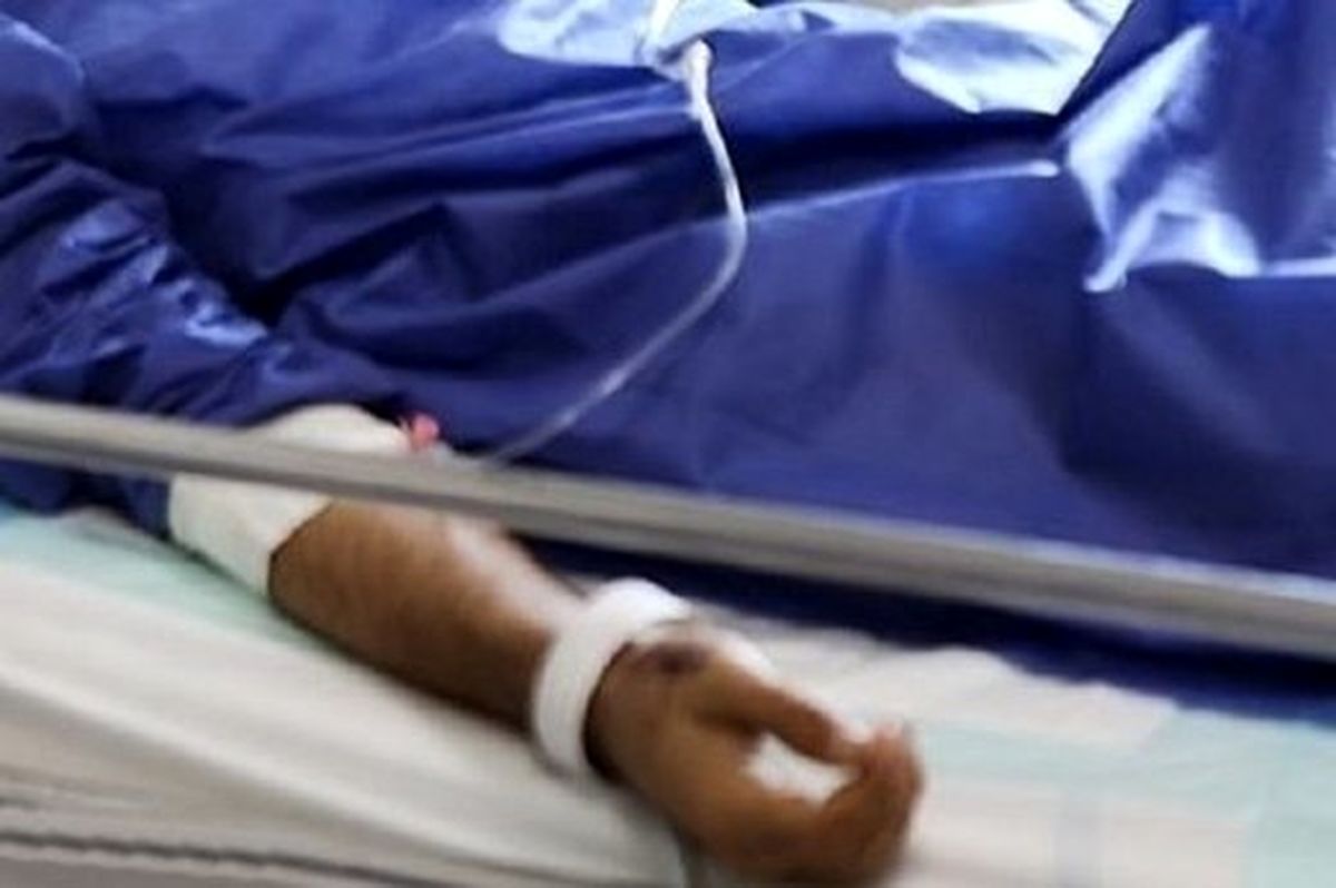 مسمومیت ۷ جوان به خاطر مشروب/ ۲ نفر فوت، ۲ نفر نابینا و یک نفر دیالیزی شدند
