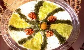 تصاویری دیدنی از تزیین ماست و خیار مجلسی جدید و زیبا