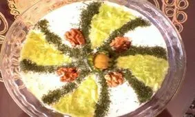 تصاویری دیدنی از تزیین ماست و خیار مجلسی جدید و زیبا