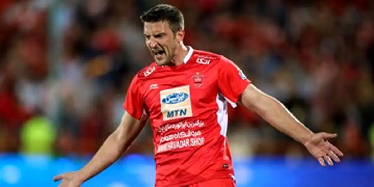 پایان نیمه نخست/ برتری یک بر صفر پرسپولیس در جم با گل بودیمیر