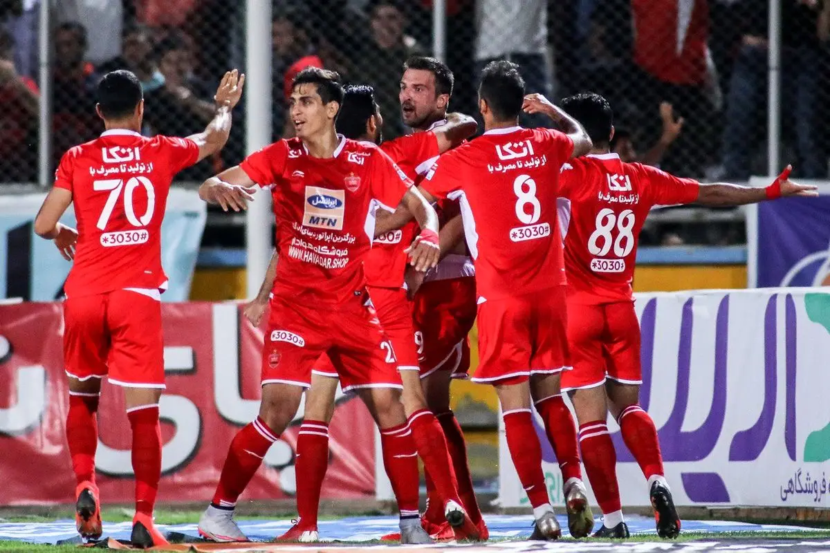 بالا بردن جام قهرمانی لیگ هجدهم توسط سید جلال حسینی