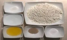 طرز تهیه خمیر پیتزای فوری