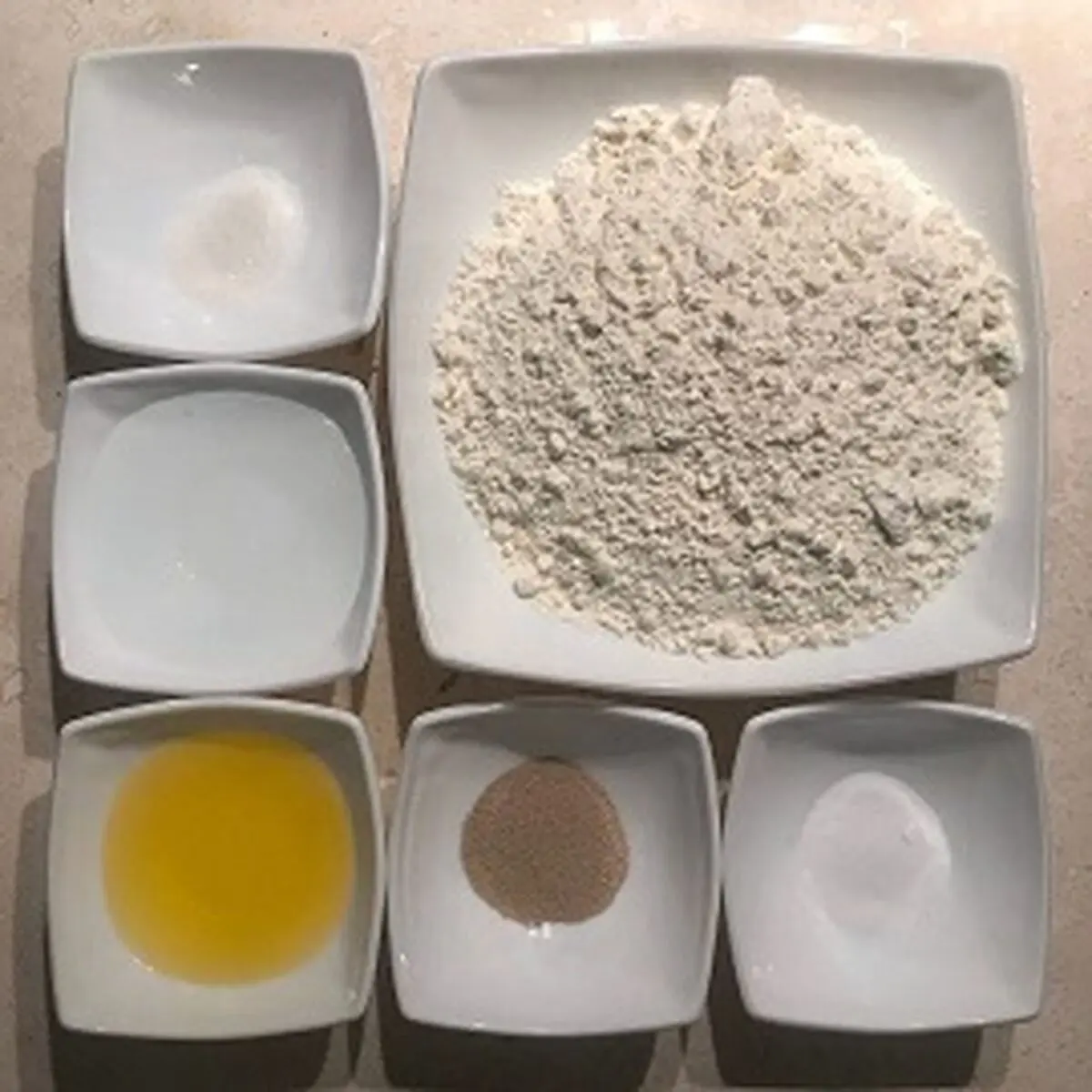 طرز تهیه خمیر پیتزای فوری