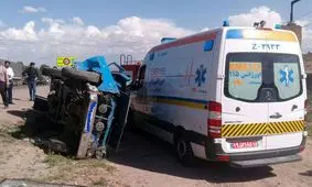 حادثه رانندگی در بستان آباد با 4 مصدوم