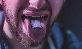 نشانه‌های مصرف کننده LSD چیست؟