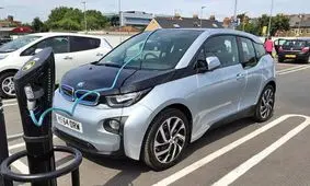 دورنمای خودروهای برقی در جهان و ایران