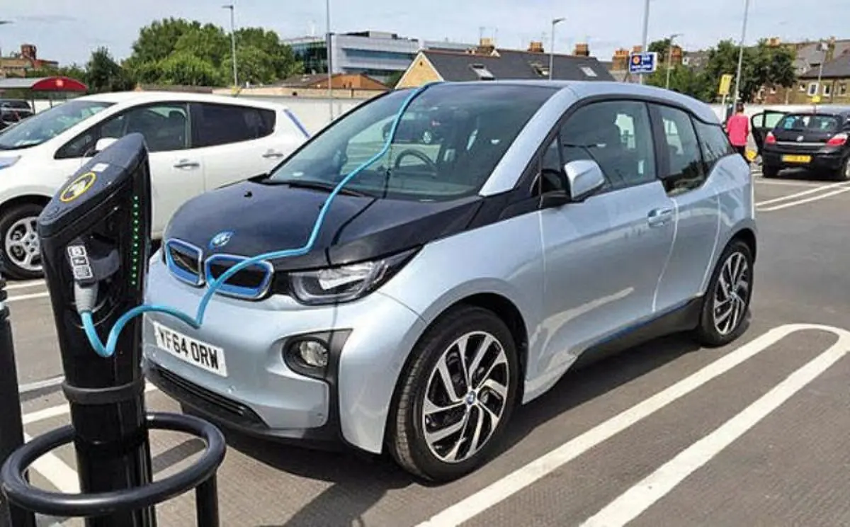 دورنمای خودروهای برقی در جهان و ایران