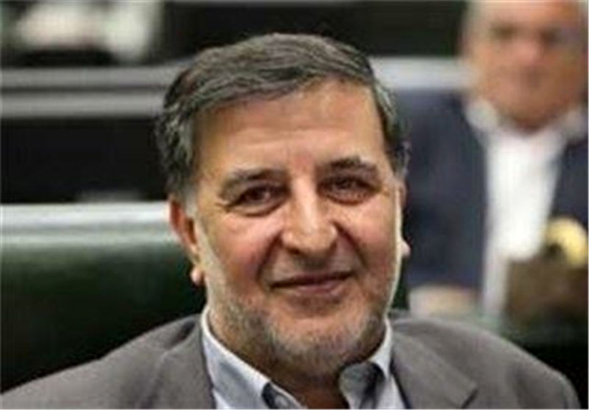 یک نماینده مجلس:کارگرانی که حقوقشان از یک میلیون کمتر است، چه نیاز به معافیت مالیاتی ۲ میلیونی دارند