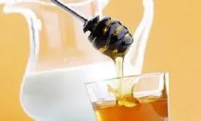 7 دلیل خوب برای خوردن شیر و عسل