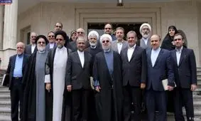 عمر دولت به نیمه رسید/ آیا نقش دولت گلگیر است؟