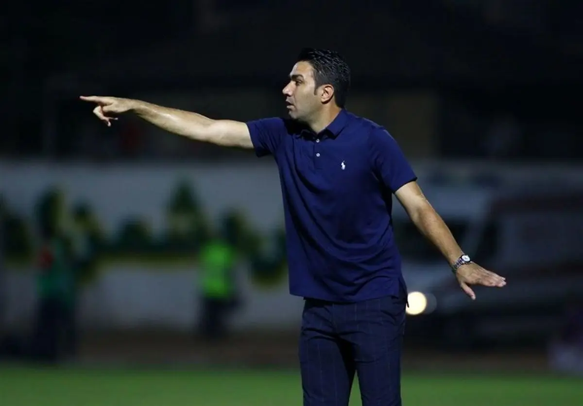 نکونام به نیمکت تراکتورسازی نزدیک شد