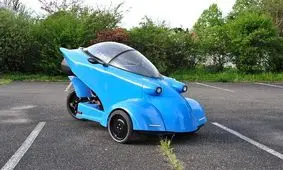 وسیله نقلیه ای که با پدال زدن برق تولید می کند