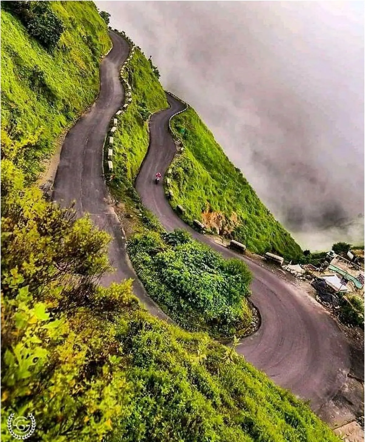 جاده‌ای بی‌نظیر در گلستان را ببینید