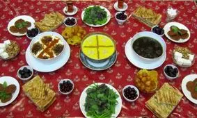 پهن کردن سفره افطاری برای ۳۰۰ معلول + فیلم