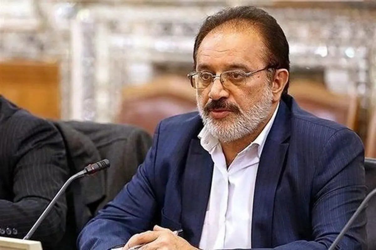 انتقاد یک نماینده از ارائه اطلاعات غلط به مسئولان/ حقوق نفوذی‌ها به‌ ریال و هزینه خانواده آنها دلار است