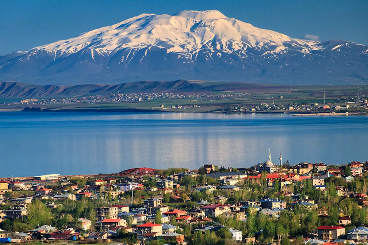 تور زمینی وان ترکیه چند؟