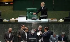 انصراف حاجی‌بابایی از رقابت بر سر کرسی ریاست مجلس؟/ مستقلین به دنبال ابقای لاریجانی