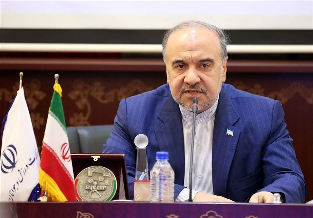 استیضاح سلطانی‌فر به هیئت‌رئیسه مجلس ارجاع شد