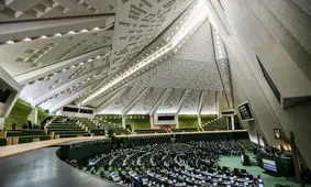 نمایندگانی که با «شأنِ مجلس» بازی می‌کنند/مقصر شورای‌نگهبان است یا احزاب؟