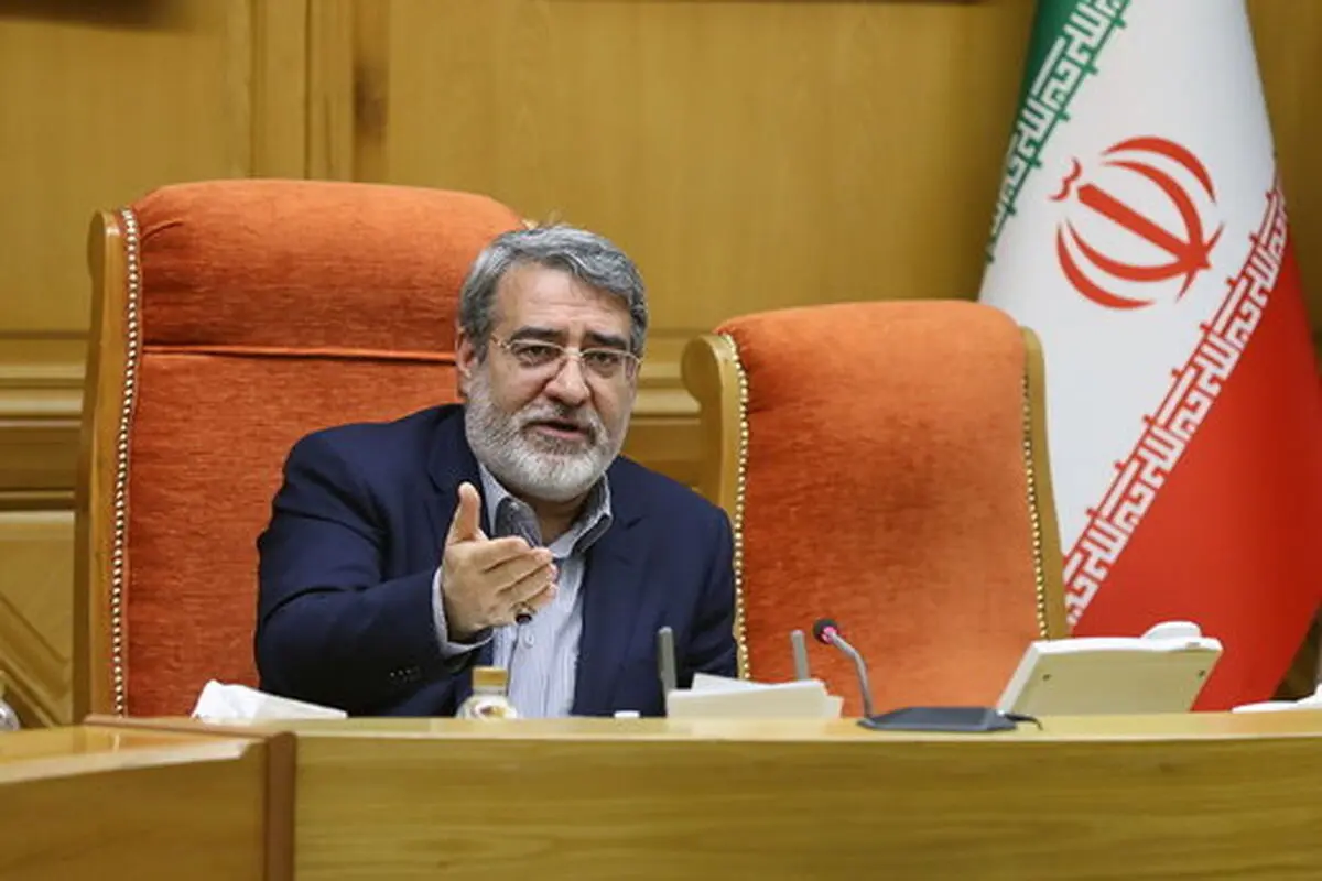 سیاست دیوانه‌انگاری ترامپ روی ایران جواب می‌دهد؟ /وزیر کشور: آماده هر شرایطی هستیم