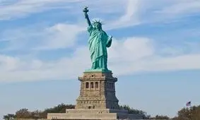 خلاقیت هنرمند مجسمه‌ساز سوری در ترسیم جنایات آمریکا +عکس