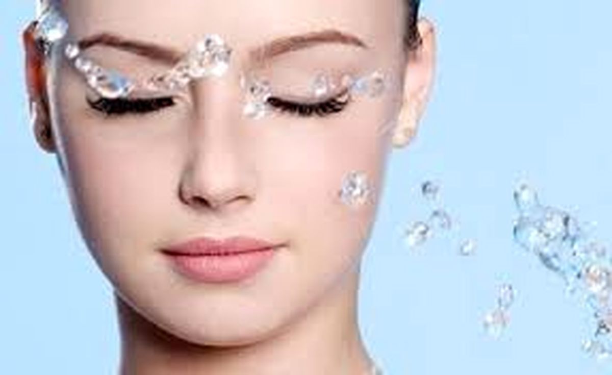 آبرسانی به پوست چیست و این کار چطور انجام میشود؟