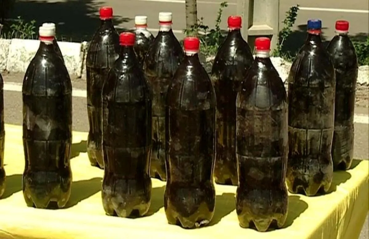 کشف 67 کیلوگرم تریاک جاسازی شده در شیشه های نوشابه