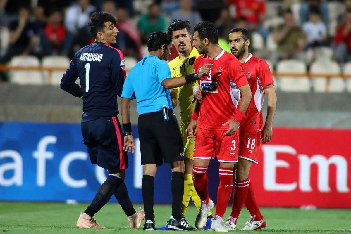 شجاع خلیل زاده در دوراهی تمدید یا جدایی