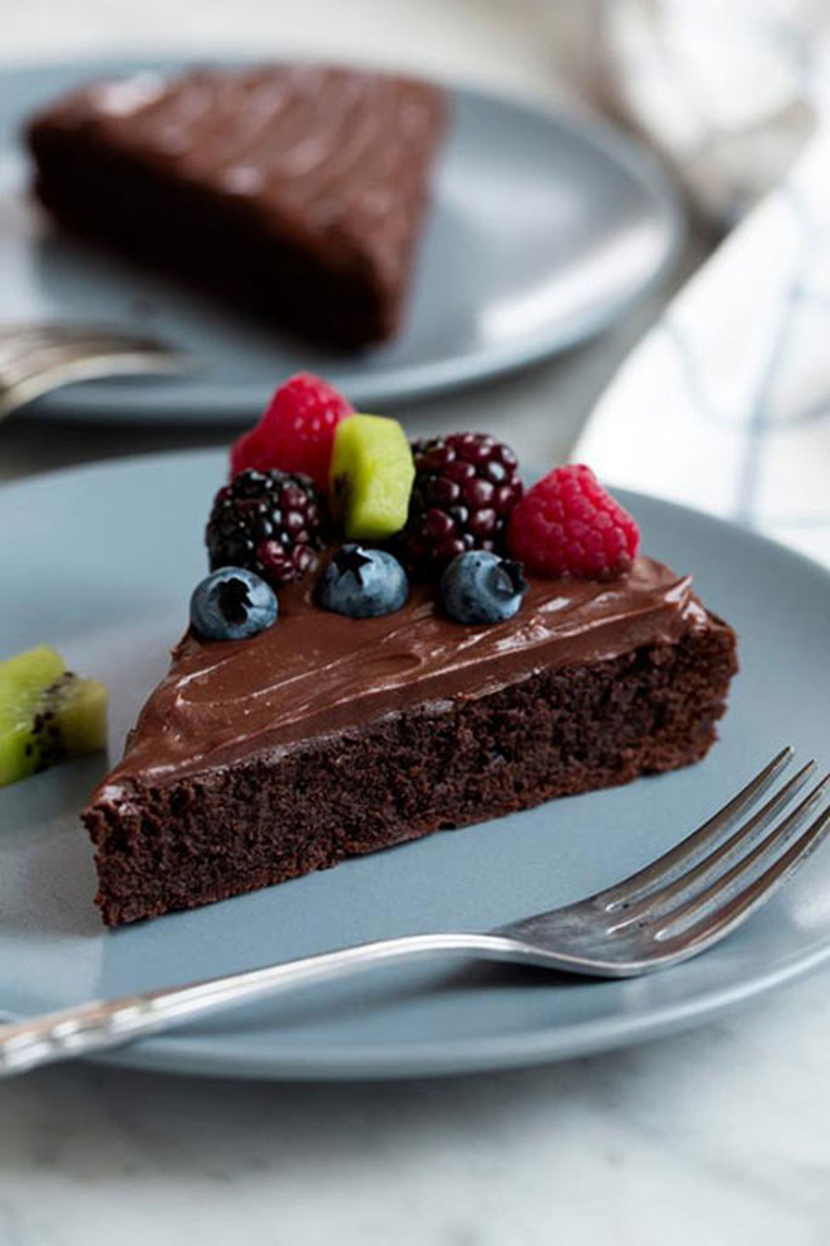 آموزش تهیه کیک شکلاتی بدون آرد مرحله به مرحله