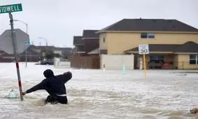کشته شدن ۳ نفر بر اثر جاری شدن سیل در آمریکا