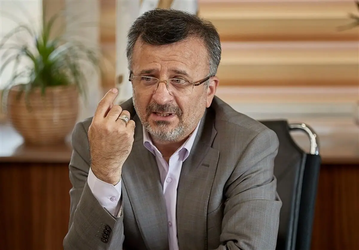صحبت‌های داورزنی درباره شرط‌بندی در فوتبال و تجهیز ورزشگاه‌ها