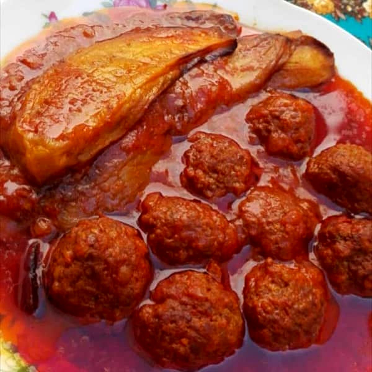 طرز تهیه متفاوتترین خورش بادمجان مجلسی
