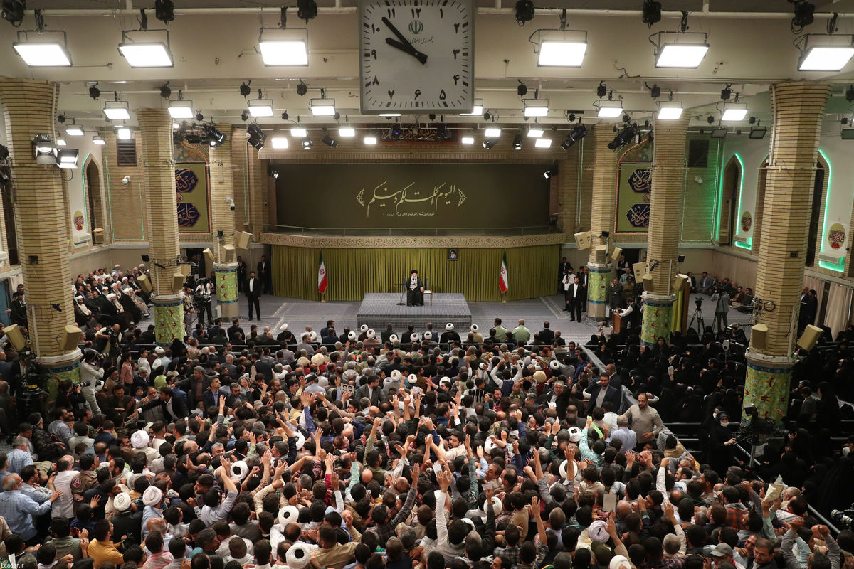  در هر انتخاباتی که مشارکت کم بوده، زبان ملامت دشمنان دراز بوده است/ ما به قدر عمر برخی از حضرات در کار سیاست و مسائل کشور بوده ایم و معتقد به ارتباط با همه دنیا هستیم/ ویدئو

