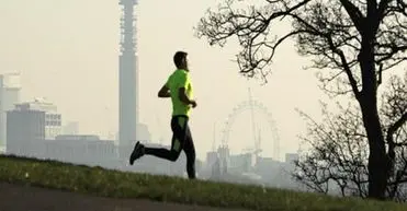 بهترین زمان و بهترین ورزش در هوای آلوده