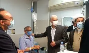 عیادت استاندار خوزستان از شاعر پیشکسوت خوزستانی