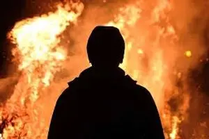 نجات یک فرد پس‌از خودسوزی در دادسرای کهنوج