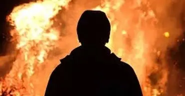 نجات یک فرد پس‌از خودسوزی در دادسرای کهنوج

