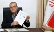  در جریان تفاهمنامه با آمریکا، رسانه‌ها و چهره‌های داخلی قبل از دشمن دست به کار تفرقه‌افکنی شدند