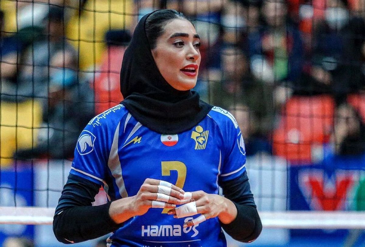 مونا آشفته در لیگ ترکیه بدون حجاب شد/ پایان حضور در تیم ملی والیبال؟/ عکس

