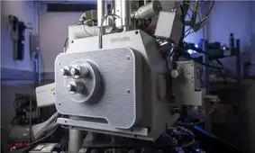 اولین تصویربرداری از حرکت بارهای الکتریکی در سلول خورشیدی

