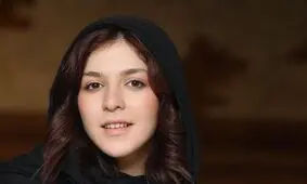 اجرای یک خواننده رپ زن در برنامه رامبد جوان/ به‌ خاطر سروین ضابطیان، فینال کارناوال را سانسور کردند!/ ویدئو