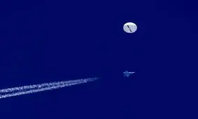 مقامات سابق پنتاگون: در زمان ترامپ چندین شی را در آسمان آمریکا ردیابی کردیم اما به کاخ سفید گزارش ندادیم، زیرا مشخص نبود آن‌ها چه هستند