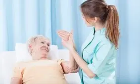 پیری دلپذیر / فواید بی انتهای ماساژ برای سالمندان