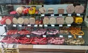 افزایش نرخ سوسیس و کالباس تابعی از قیمت گوشت و مرغ است 