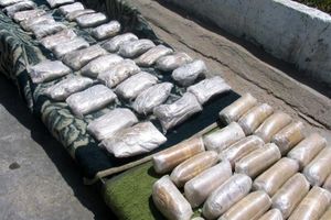 کشف بیش از ۳ تن موادمخدر و  انهدام ۱۱ باند قاچاق
