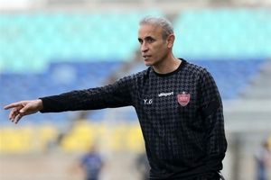 یحیی گل محمدی: برای ماندن در کورس قهرمانی باید مس را شکست دهیم/ فدراسیون فوتبال روی بیانیه‌ها نظارت کند
