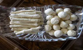 طرز تهیه کشک خانگی | ترفند ترش شدن ماست با یک قاشق فلزی